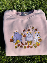 Load image into Gallery viewer, Boo bear embroidered sweatshirts| Cute Halloween sweatshirts (Copy)
