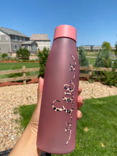 Load image into Gallery viewer, Personalized Water Bottle, Matte water bottle with Silicon handle, 20 oz water bottle, Personalized bottles, Back to school water bottle
