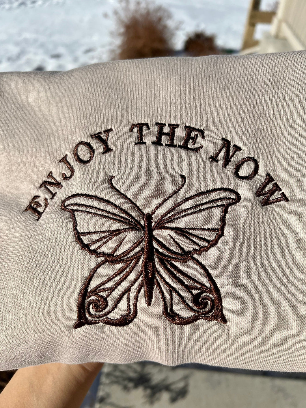 Enjoy the now Embroidered Sweatshirts