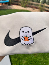 Load image into Gallery viewer, Cute Ghost Pumpkin Halloween Sweatshirts| Embroidered Sweatshirts
